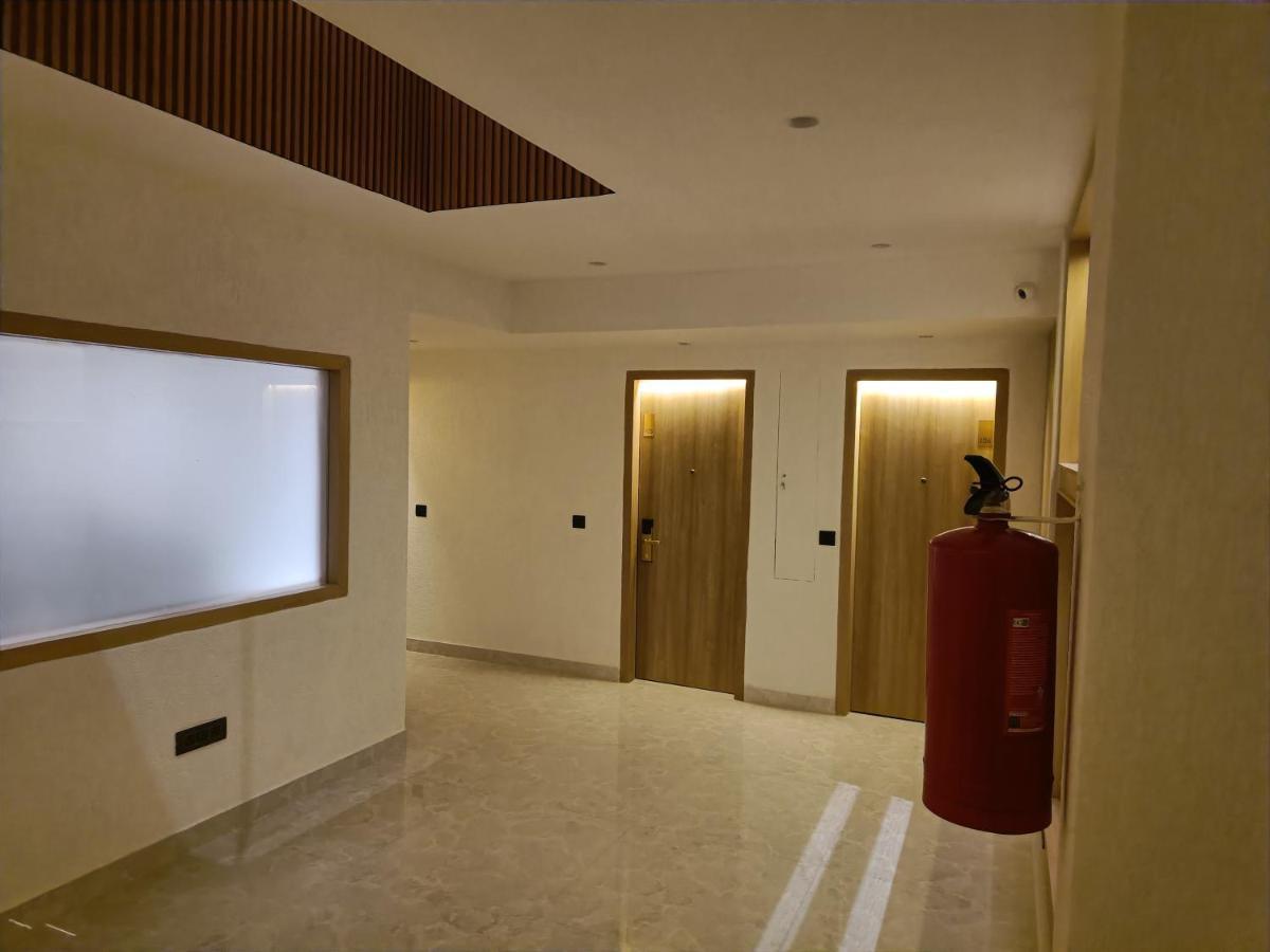 Hotel Klg Altoria Chandīgarh Exterior foto